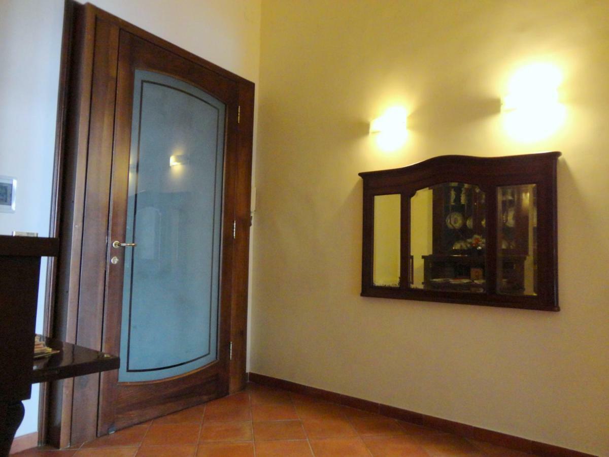 Umberto I Holiday House Naples Exterior photo